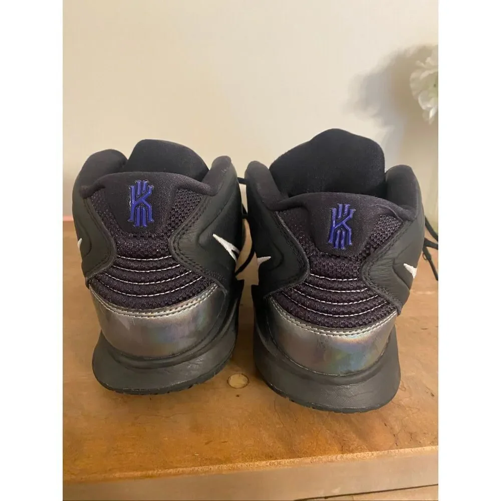 Nike Kyrie infinity size 11 black metallic silver purple men’s sneakers shoes